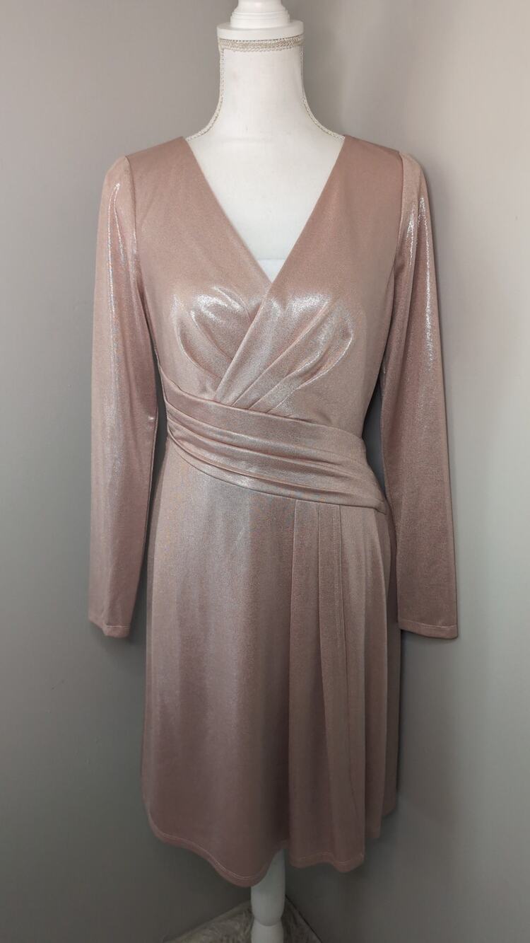 Lauren Ralph Lauren Blush Satin Wrap Dress Size 6 Elegant Cocktail Wedding Guest